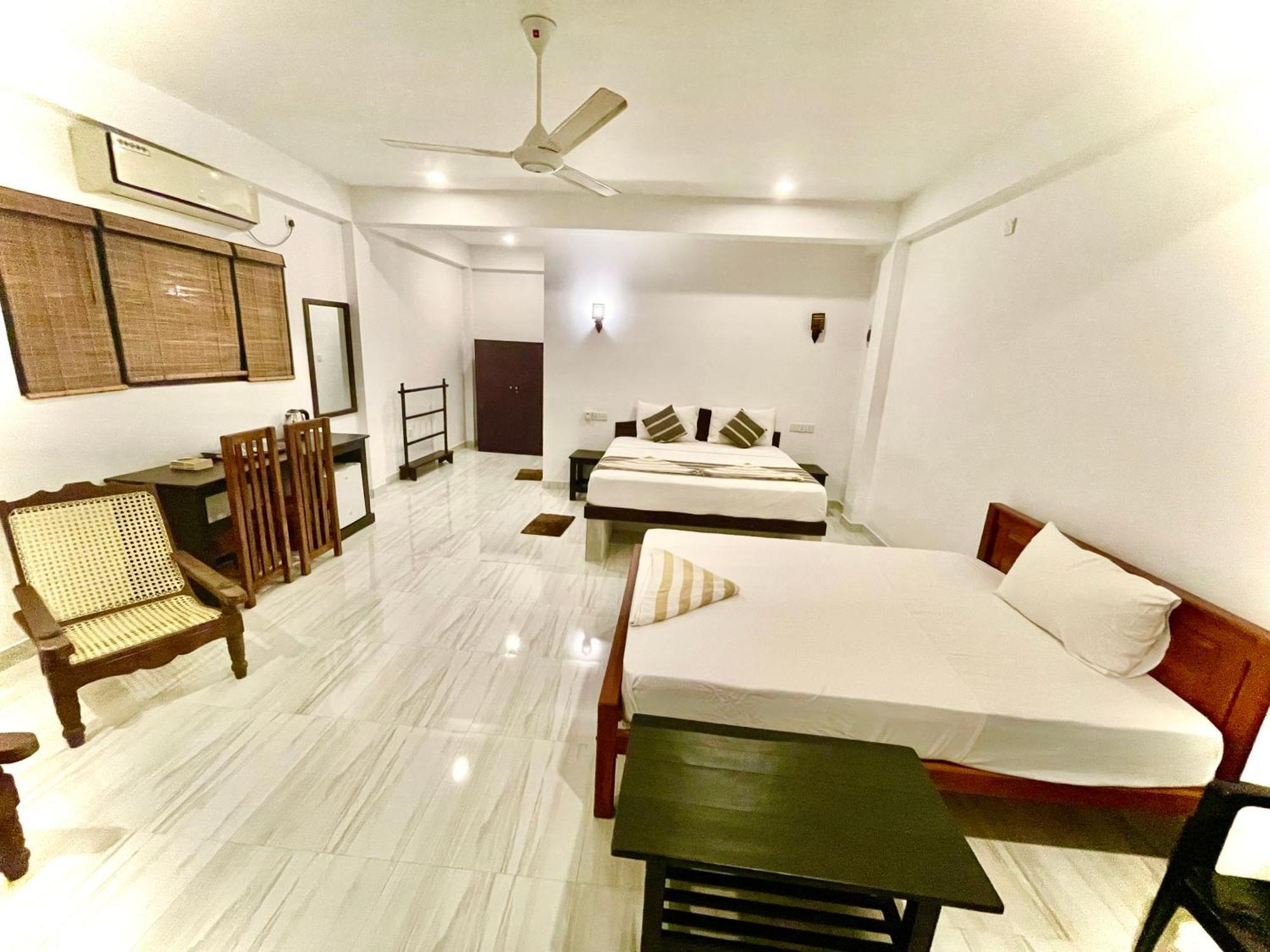 Ashansa Lagoon Resort Tangalle Esterno foto